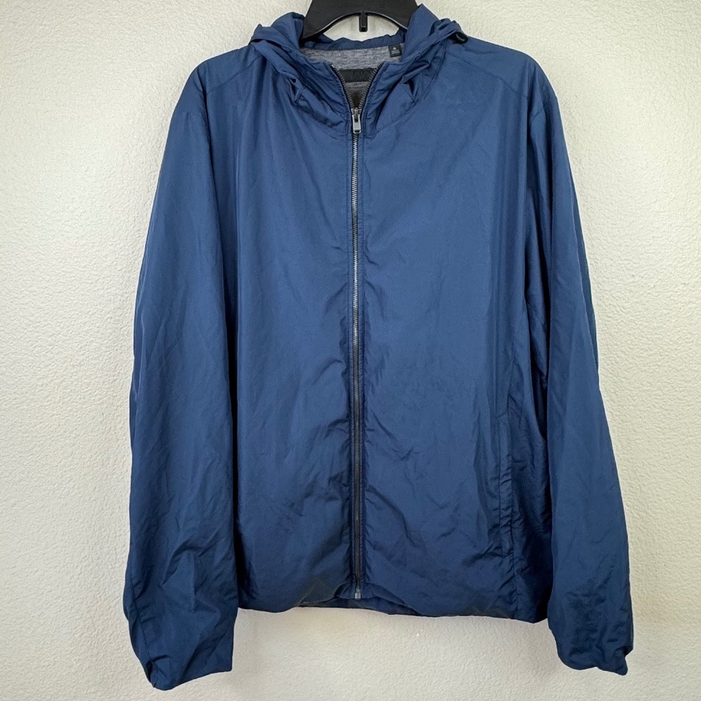 Uniqlo Windbreaker Jacket Mens X Large Blue Hooded Water Resistant Full Zip